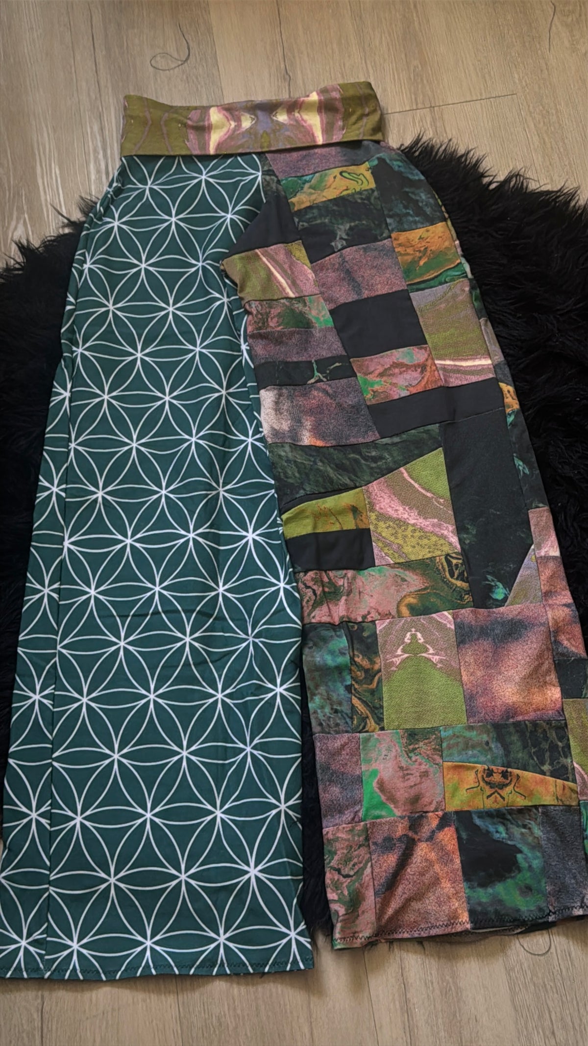 RTS Patchy Straight Leg Pants - Small